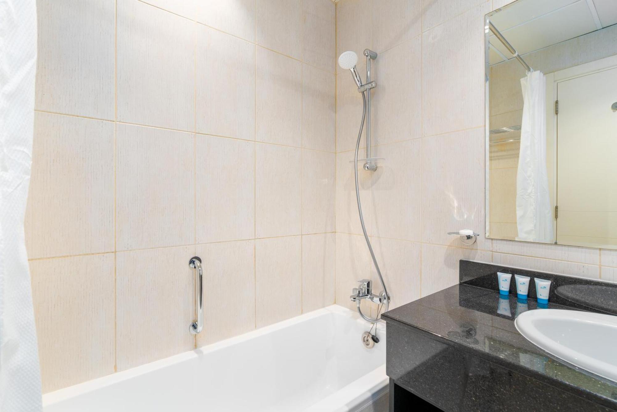 Apartment Stunning 2br In Damac Tower 108, Jvc - Ahlan Hh Dubai